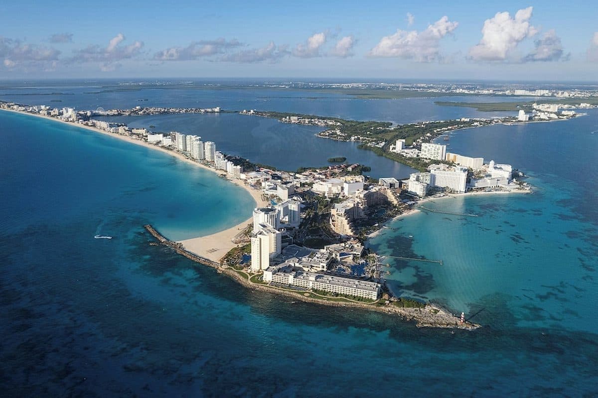 Aloft Cancun