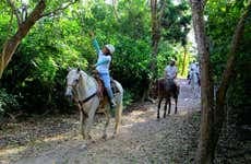 Passeio a cavalo pelo Rancho Bonanza