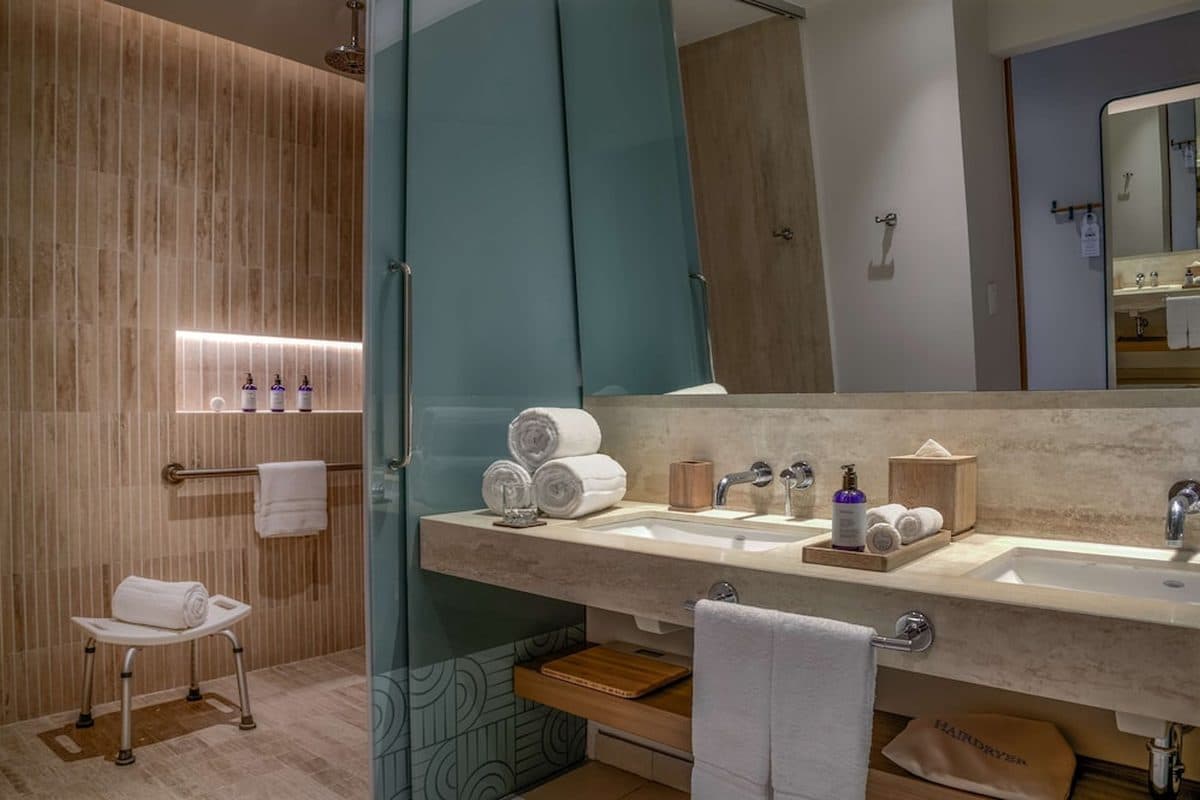 Hilton Cancun Mar Caribe All-Inclusive Resort 5